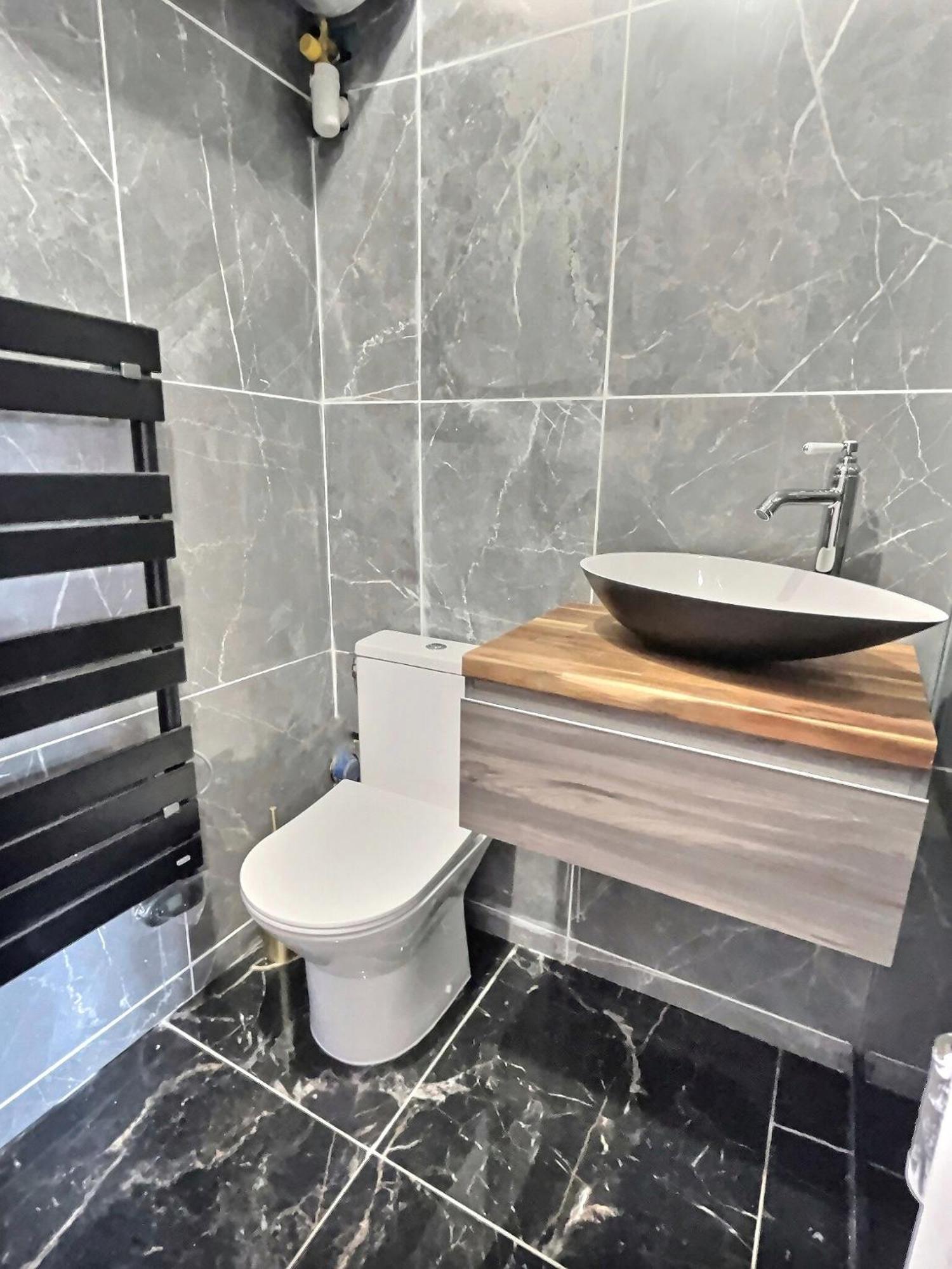 Appartement De Charme Avec Balcon Au Pied Des Commerces เบซิเยร์ ภายนอก รูปภาพ