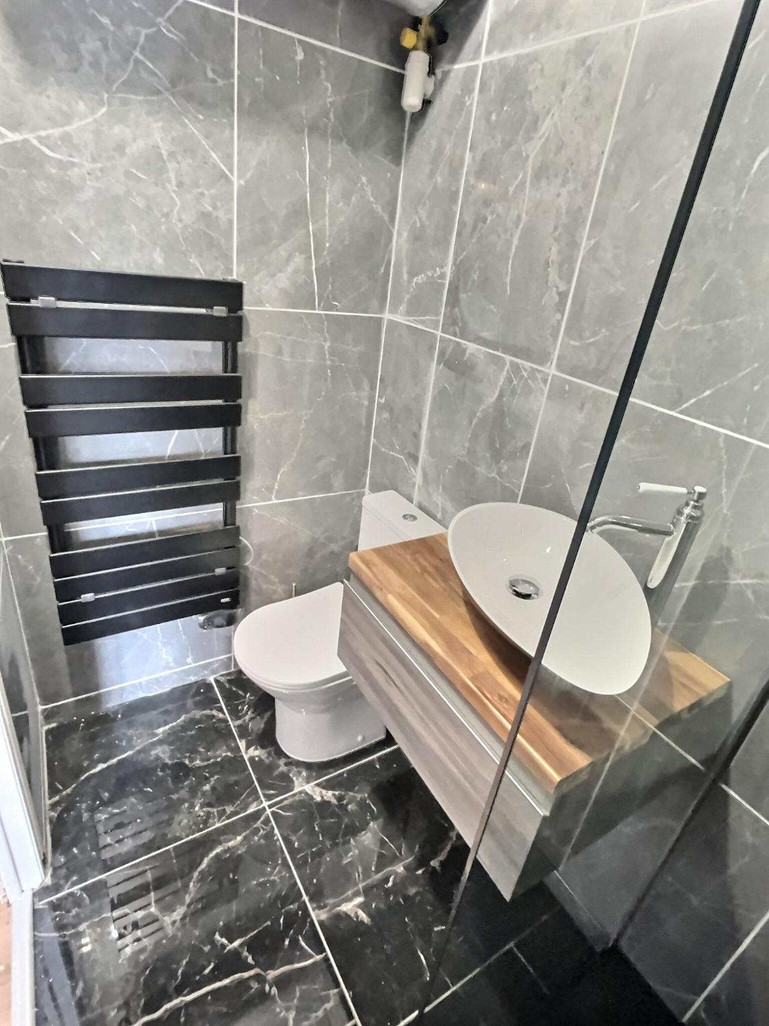 Appartement De Charme Avec Balcon Au Pied Des Commerces เบซิเยร์ ภายนอก รูปภาพ
