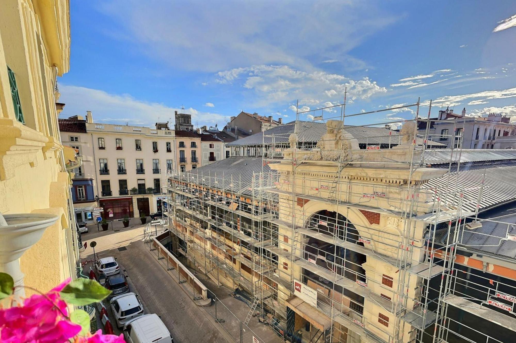Appartement De Charme Avec Balcon Au Pied Des Commerces เบซิเยร์ ภายนอก รูปภาพ